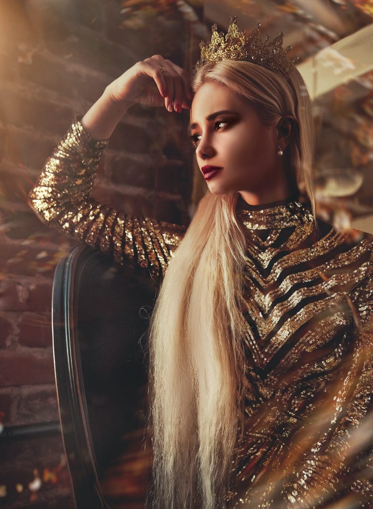 alice alinari X4FDm3HwVA8 unsplash 1